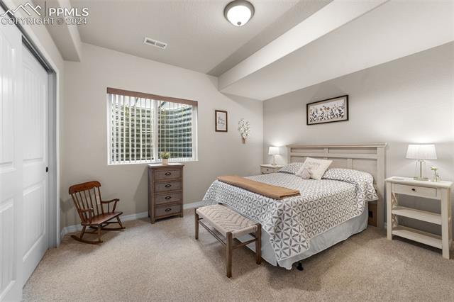 11076 Deer Feather Drive