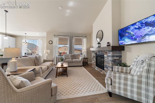 11076 Deer Feather Drive