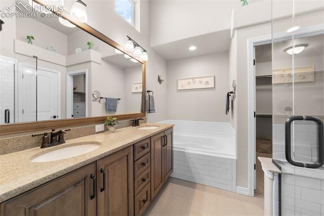 11076 Deer Feather Drive