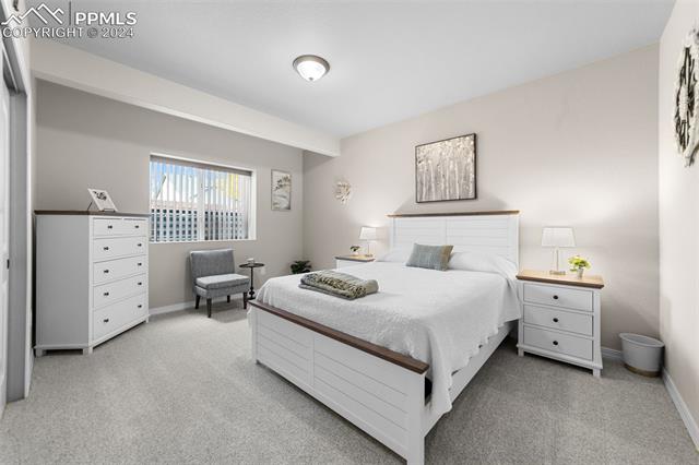 11076 Deer Feather Drive