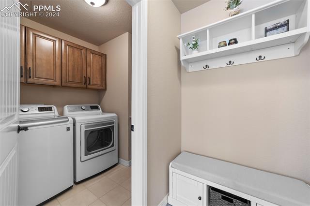 11076 Deer Feather Drive