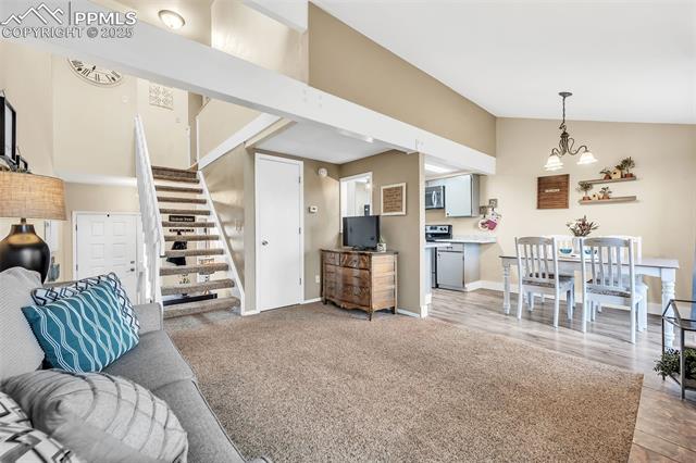 4807 Bluestem Drive
