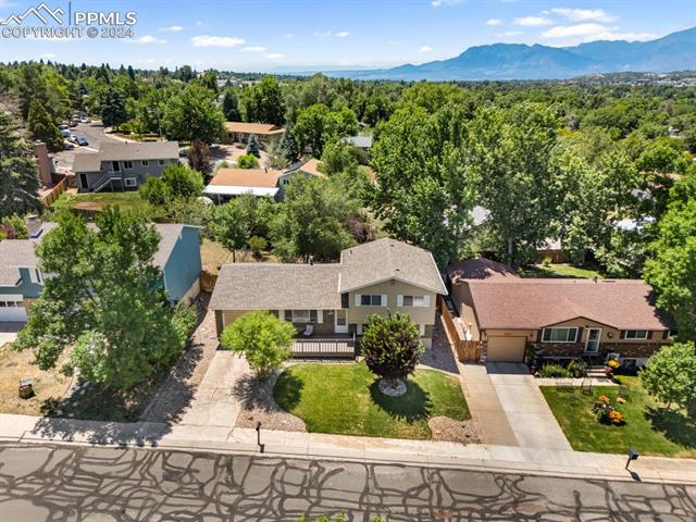 4861 Splitrail Place