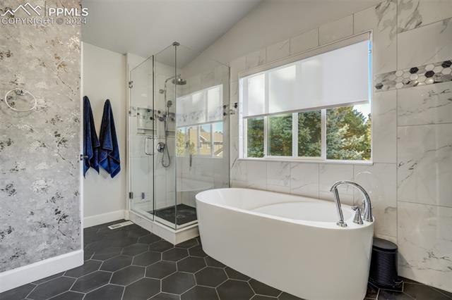 1306 Meadowlake Way