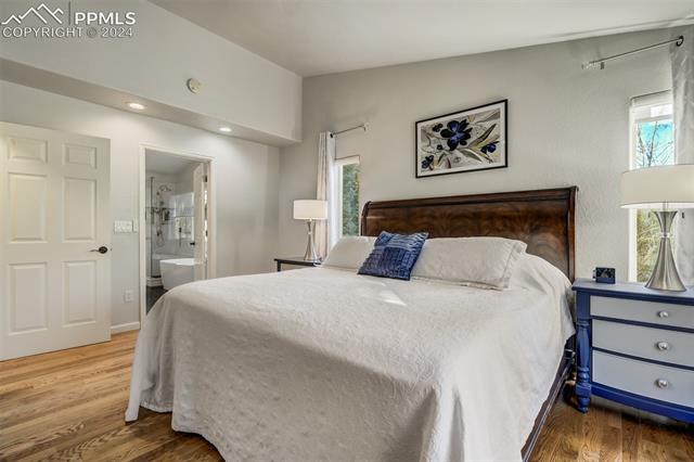 1306 Meadowlake Way