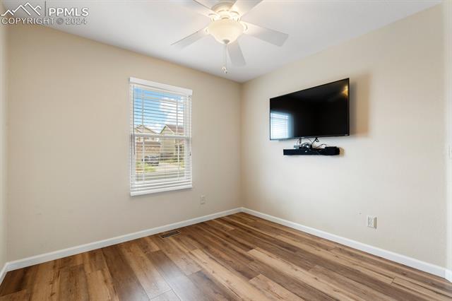 1789 Meadowbrook Parkway