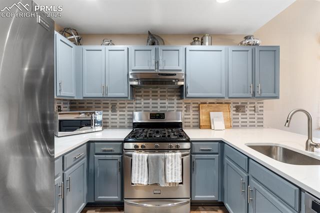 1789 Meadowbrook Parkway