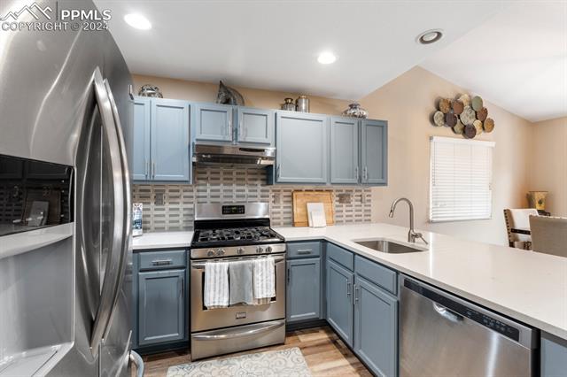 1789 Meadowbrook Parkway