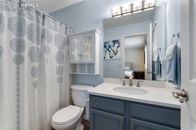 1789 Meadowbrook Parkway