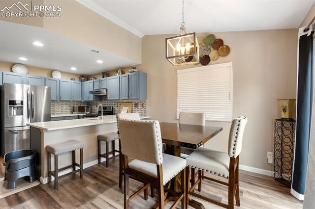 1789 Meadowbrook Parkway