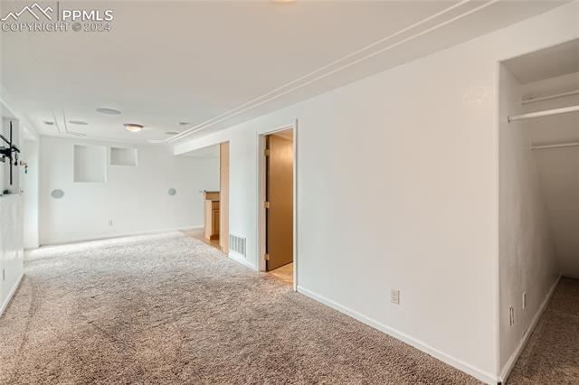 3835 Catalpa Drive