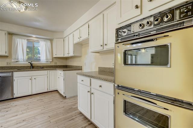 2732 Northcrest Drive