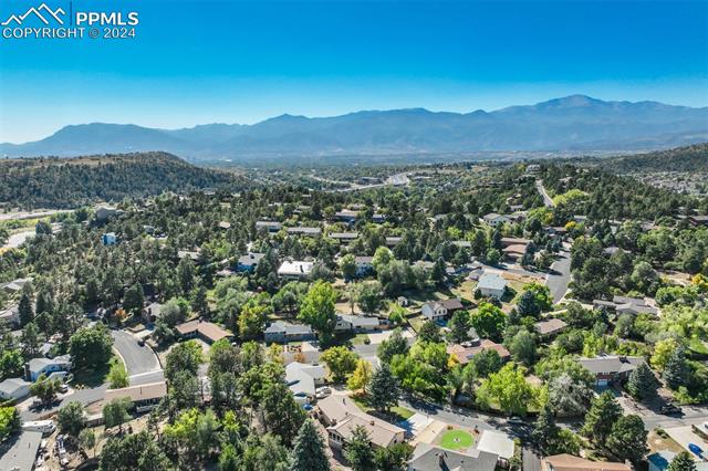 2732 Northcrest Drive