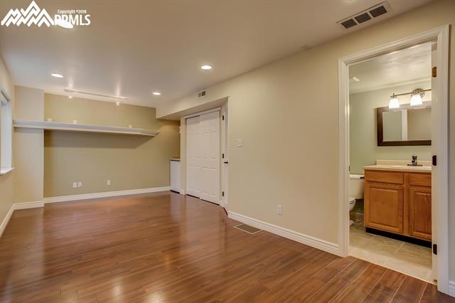 5675 Rose Ridge Lane