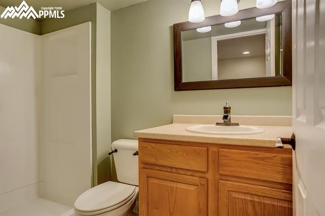 5675 Rose Ridge Lane