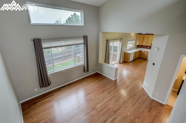 5675 Rose Ridge Lane