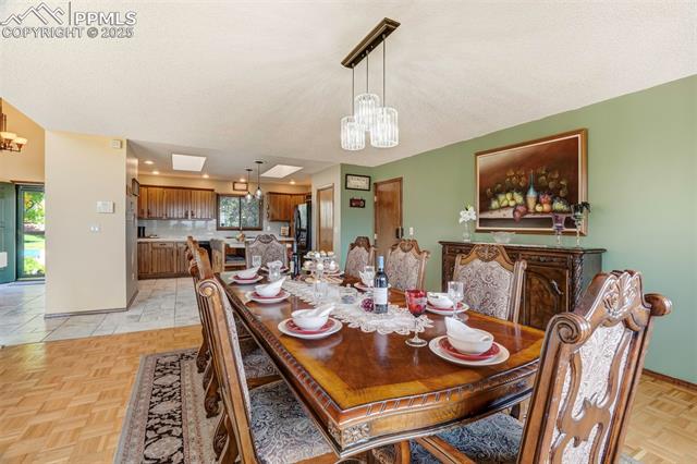 1575 Oak Hills Drive