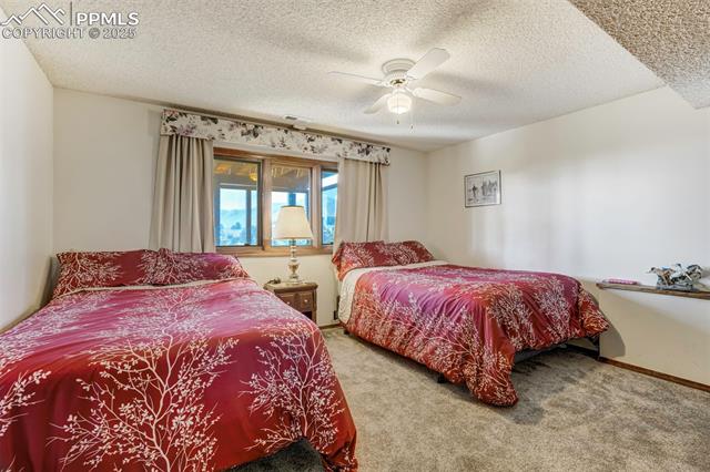 1575 Oak Hills Drive