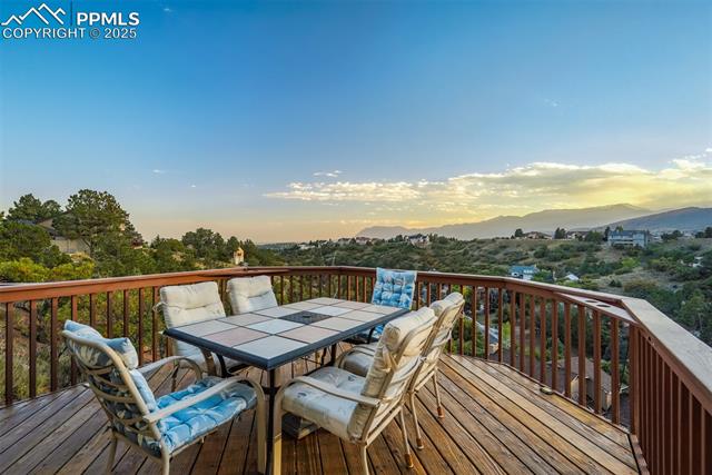 1575 Oak Hills Drive