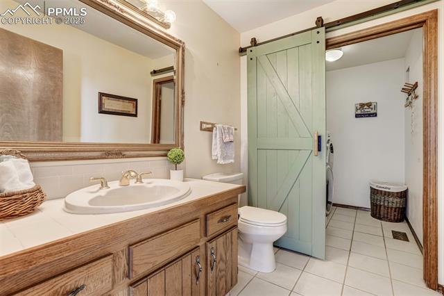 1575 Oak Hills Drive