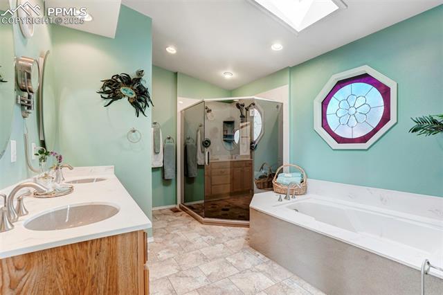 1575 Oak Hills Drive