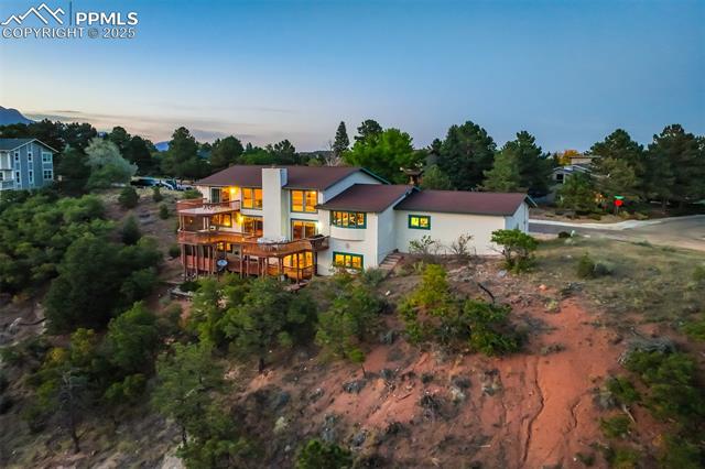 1575 Oak Hills Drive