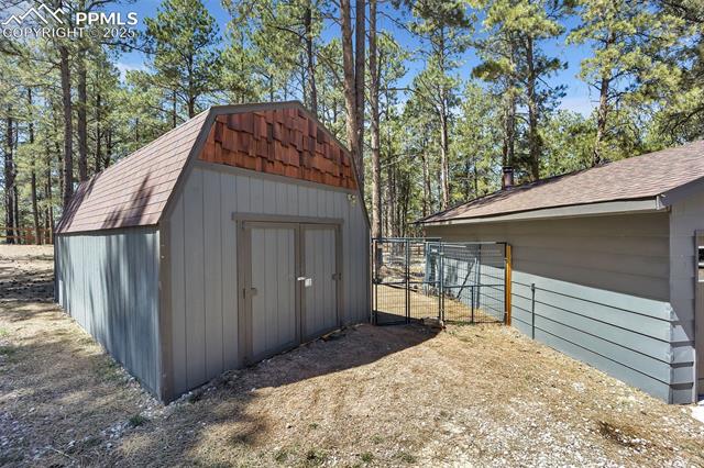 9635 Thoroughbred Lane