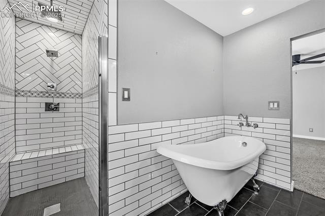 9635 Thoroughbred Lane