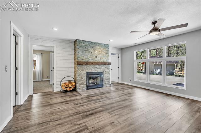 9635 Thoroughbred Lane