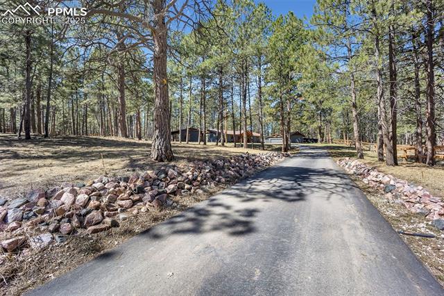 9635 Thoroughbred Lane