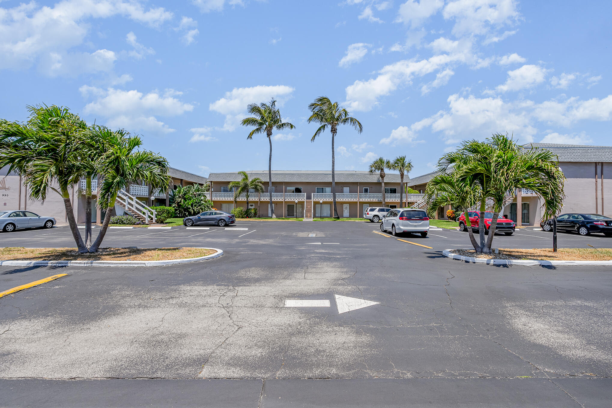 3150 N Atlantic Avenue, 12-990