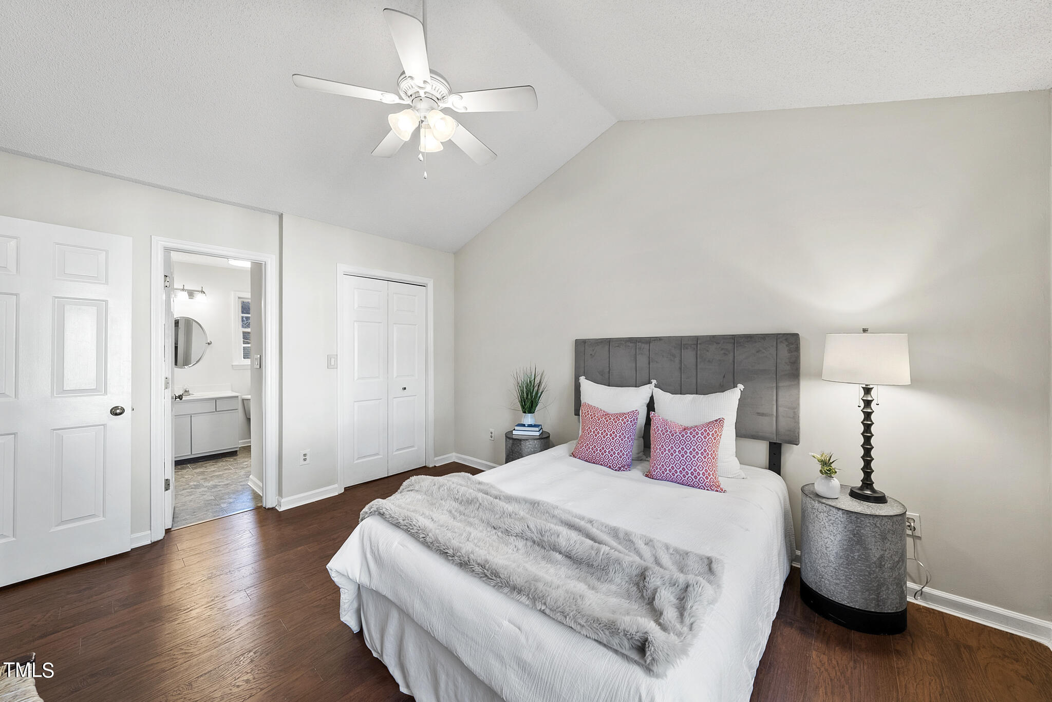 1 Old Towne Place