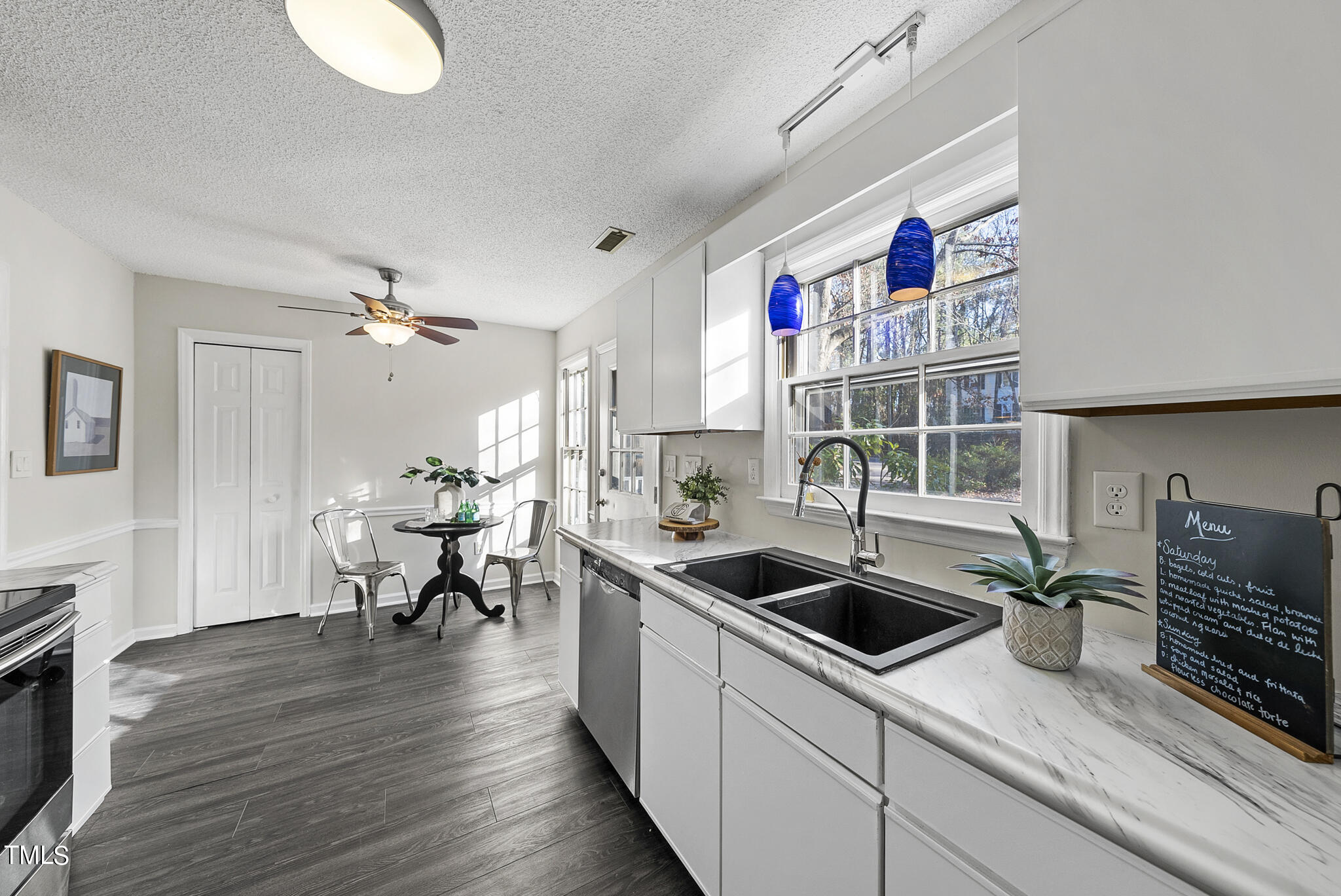 1 Old Towne Place
