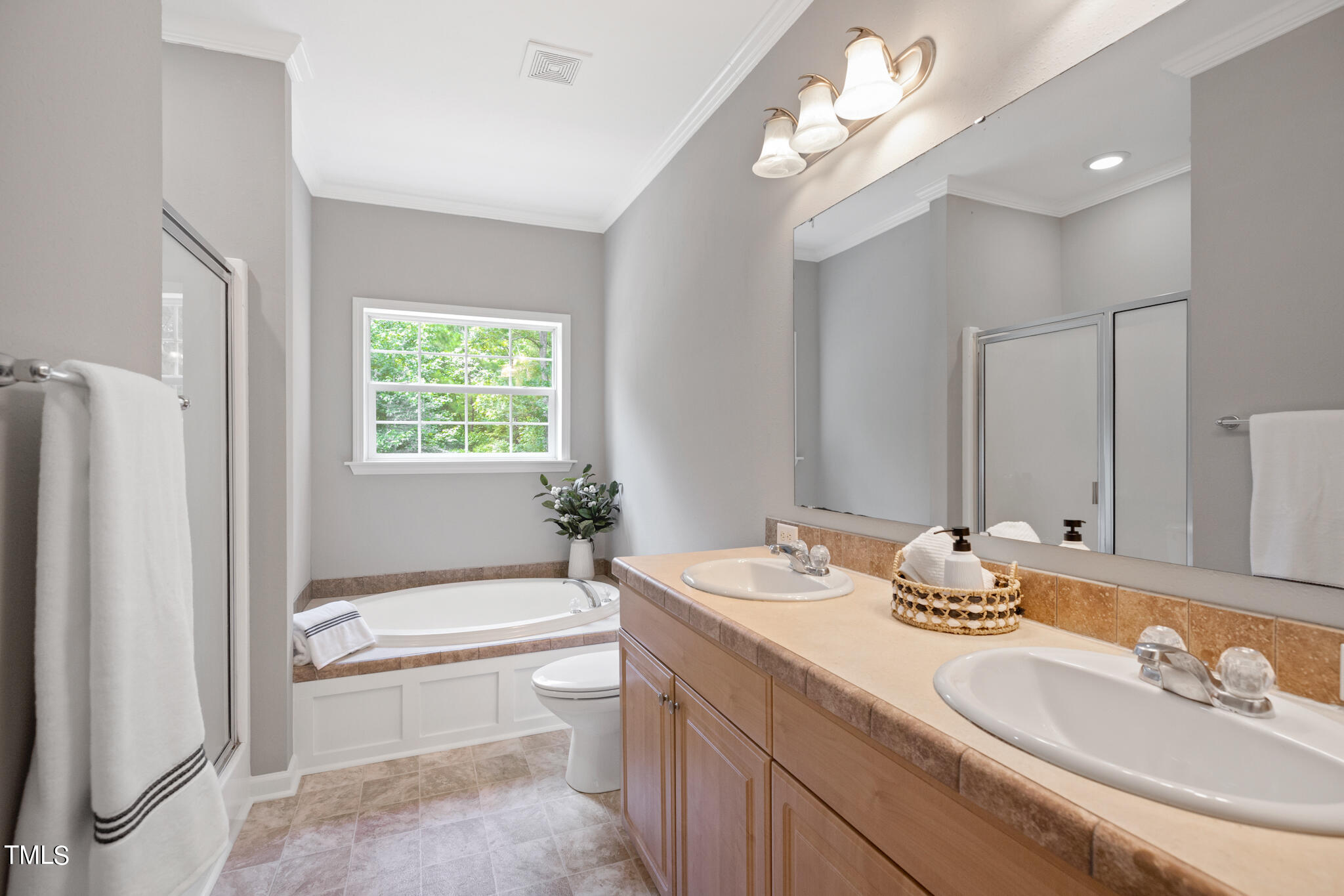 4011 Shadybrook Drive