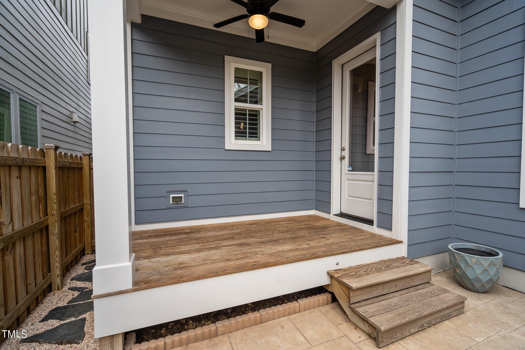 1011 Starkville Street