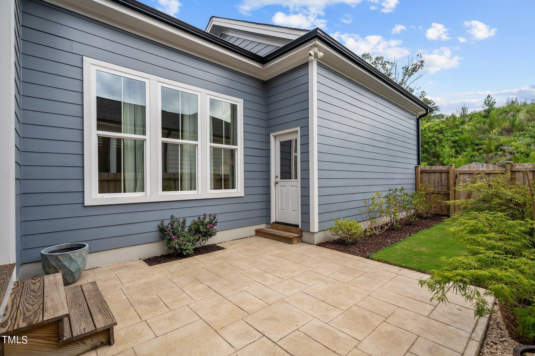 1011 Starkville Street