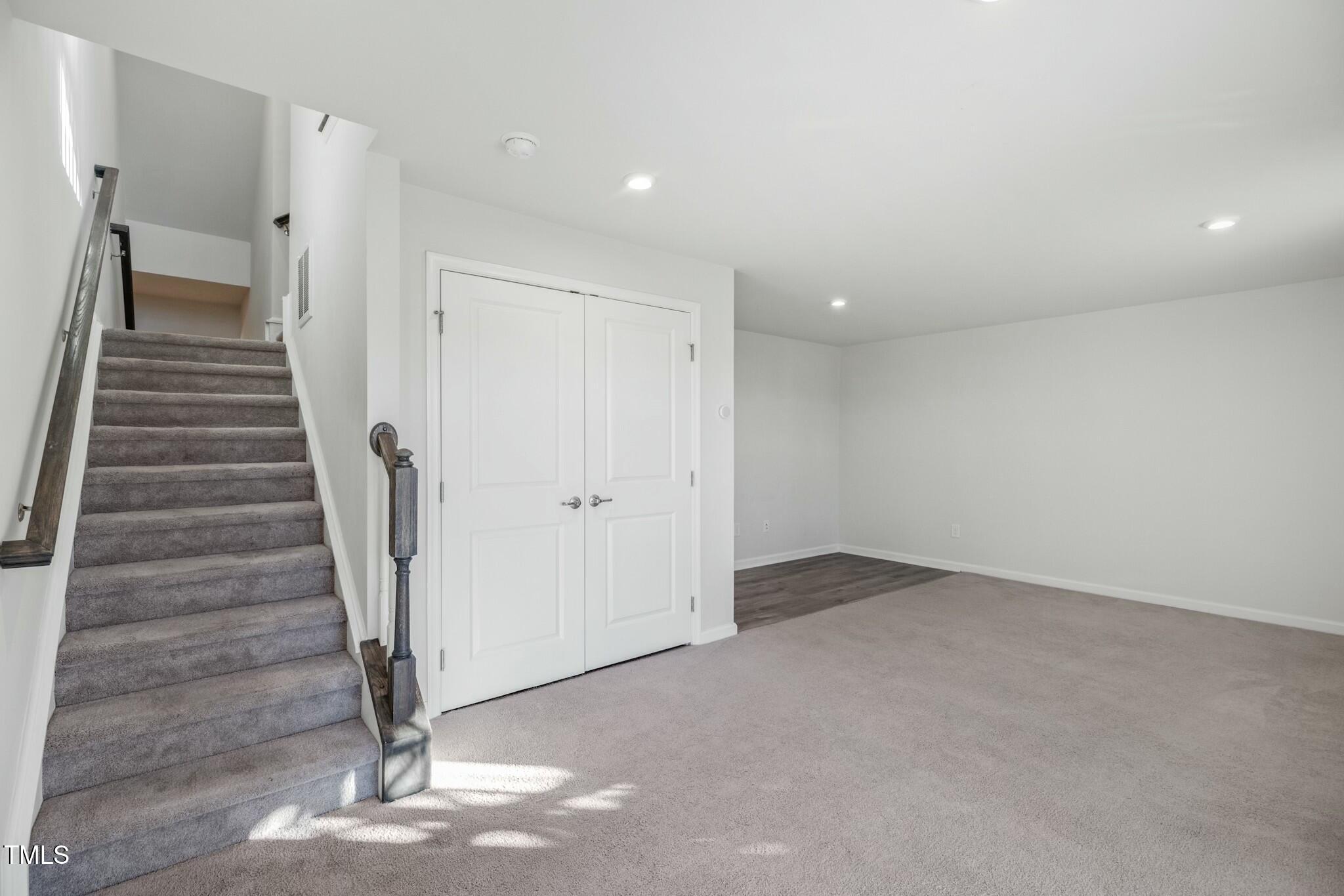 104 Ridgeline Court