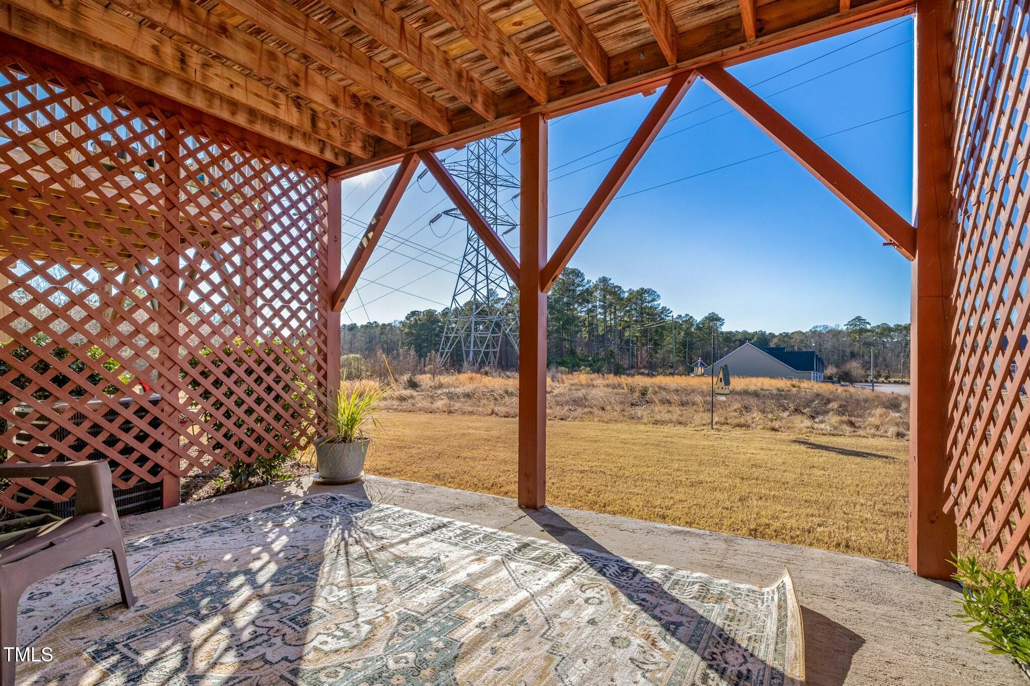 104 Ridgeline Court