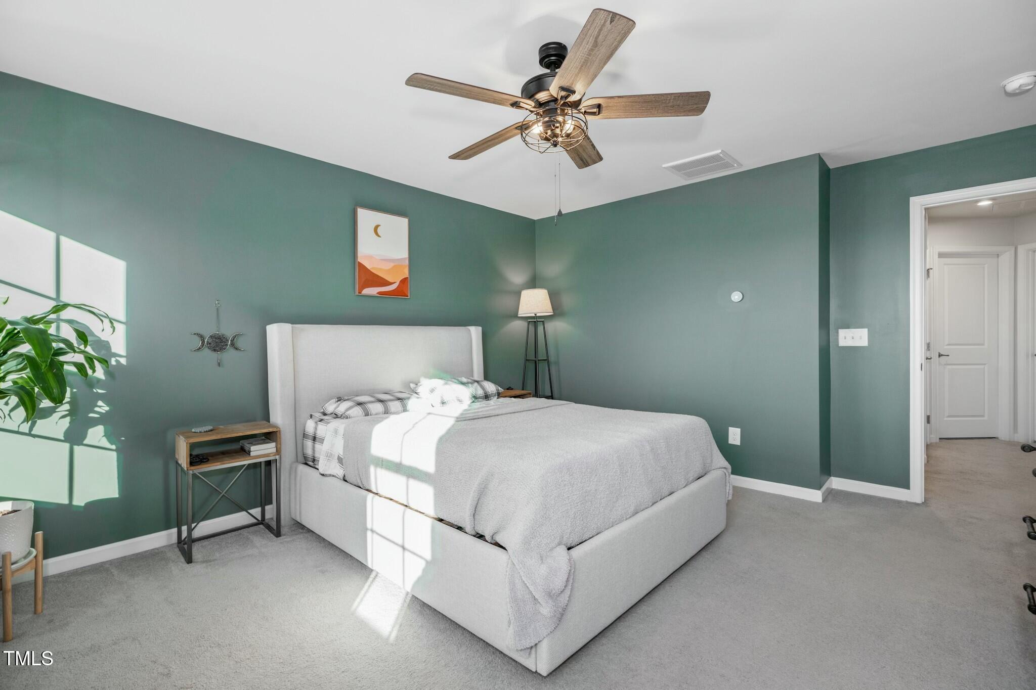 104 Ridgeline Court