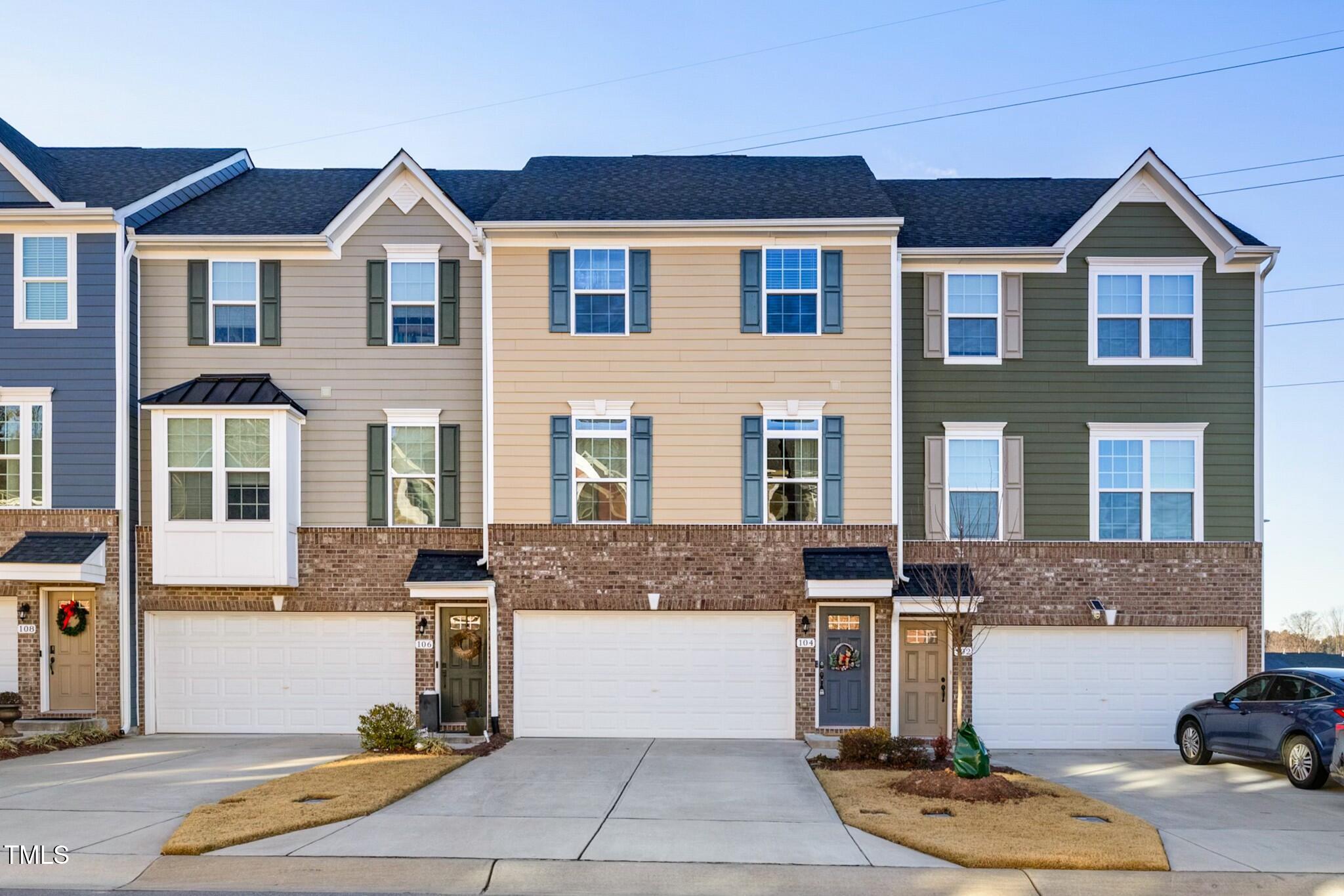104 Ridgeline Court