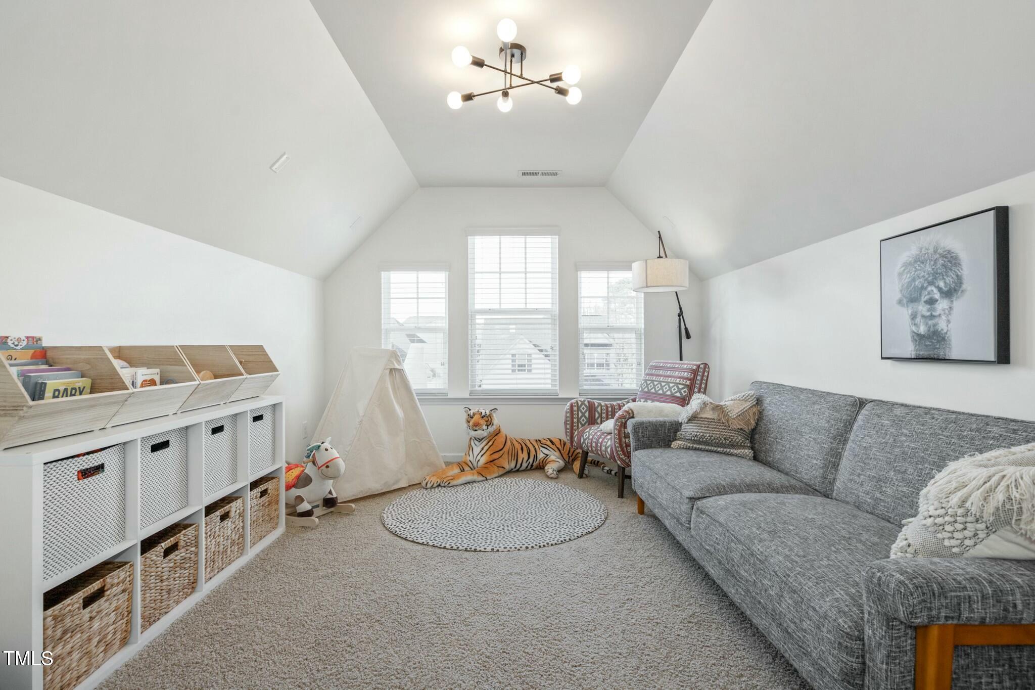 1005 Forest Willow Lane