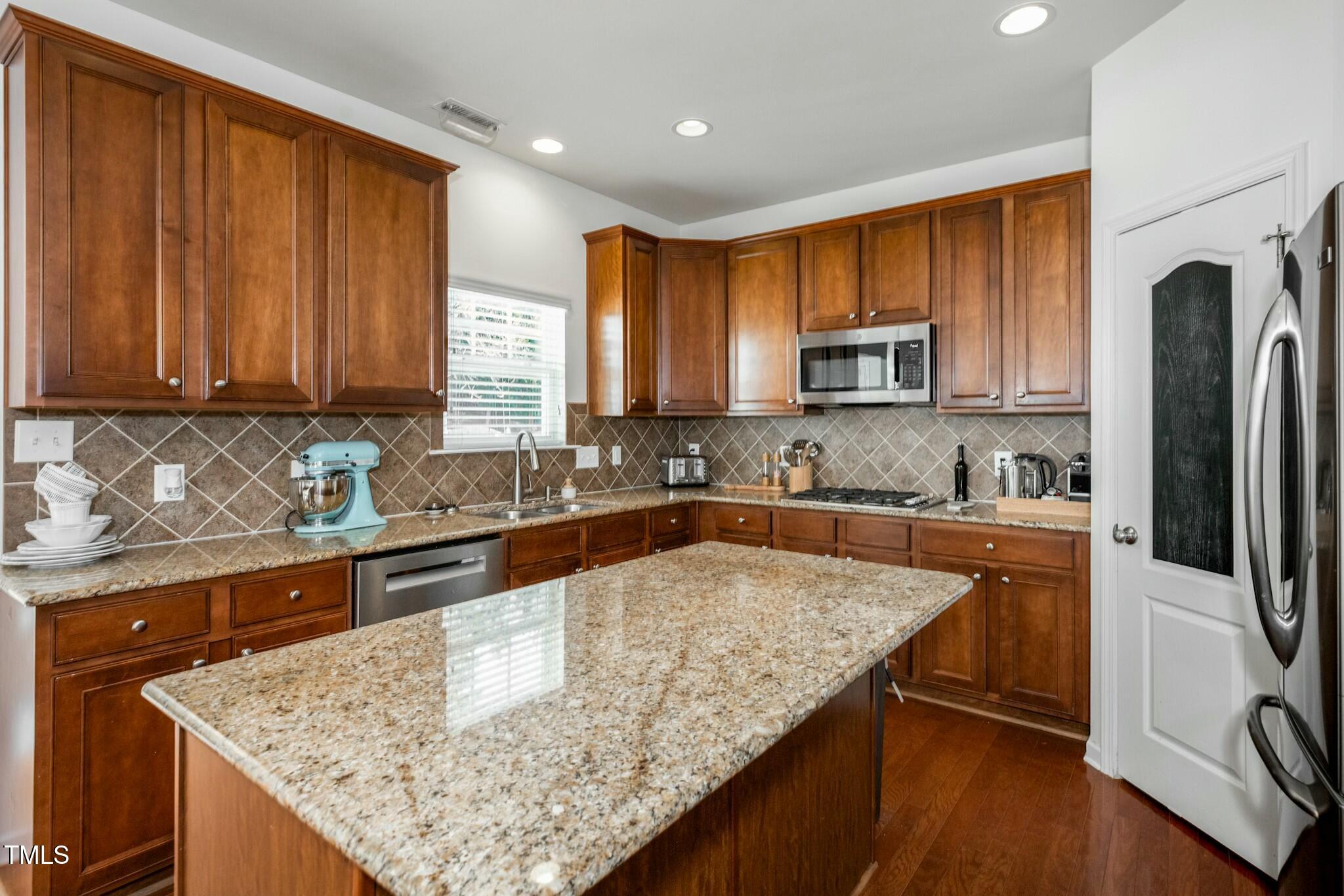 1005 Forest Willow Lane