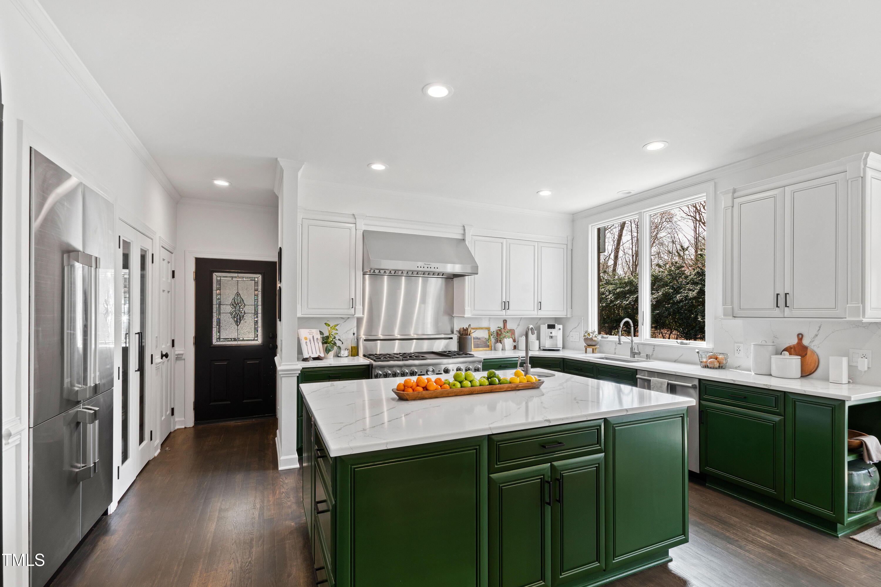 10805 The Olde Place