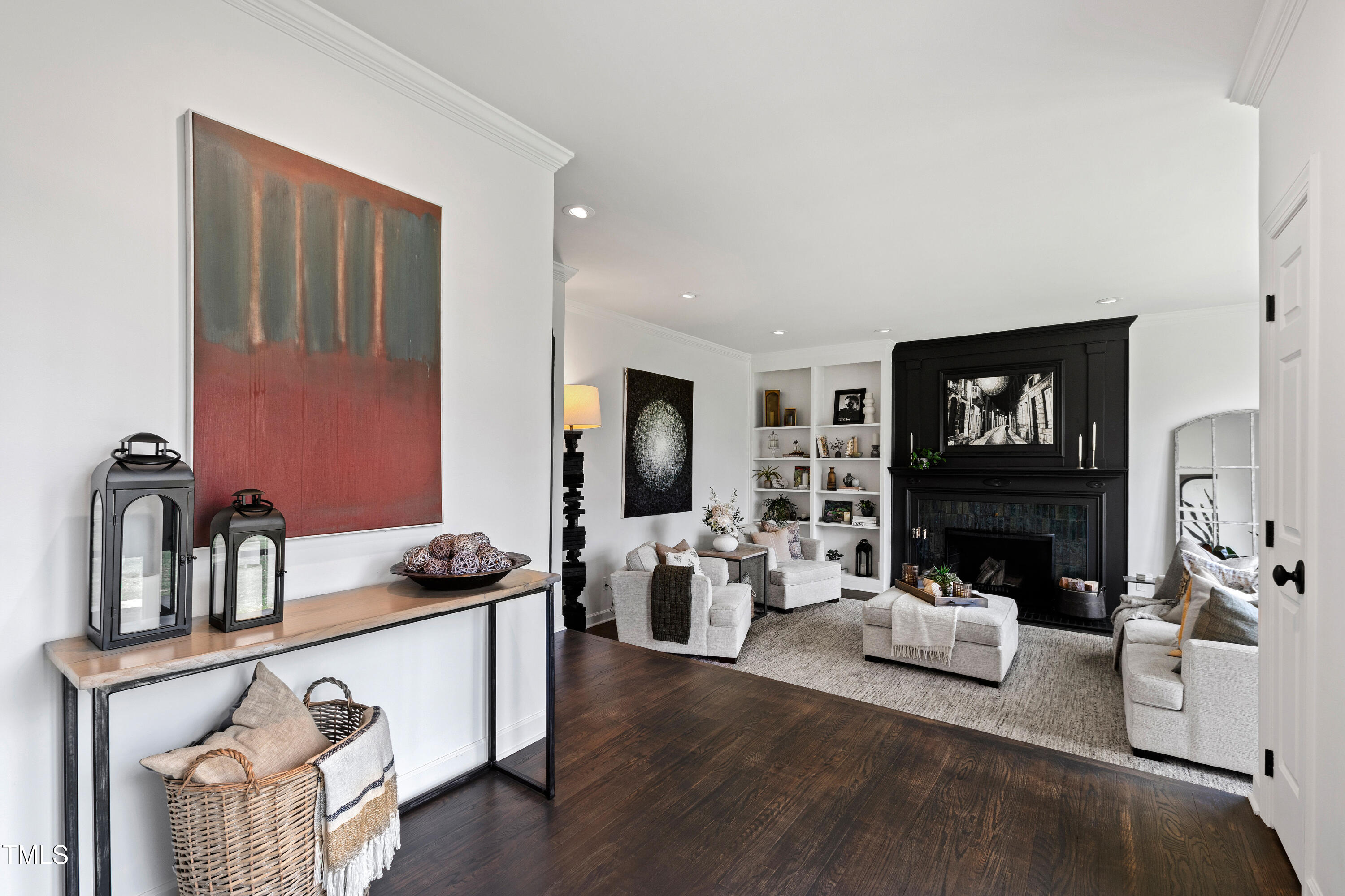 10805 The Olde Place