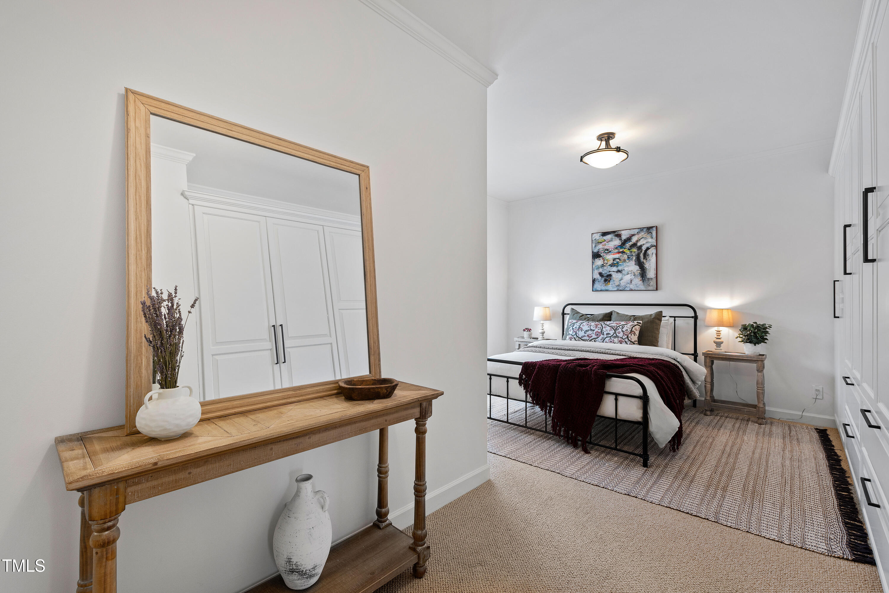 10805 The Olde Place