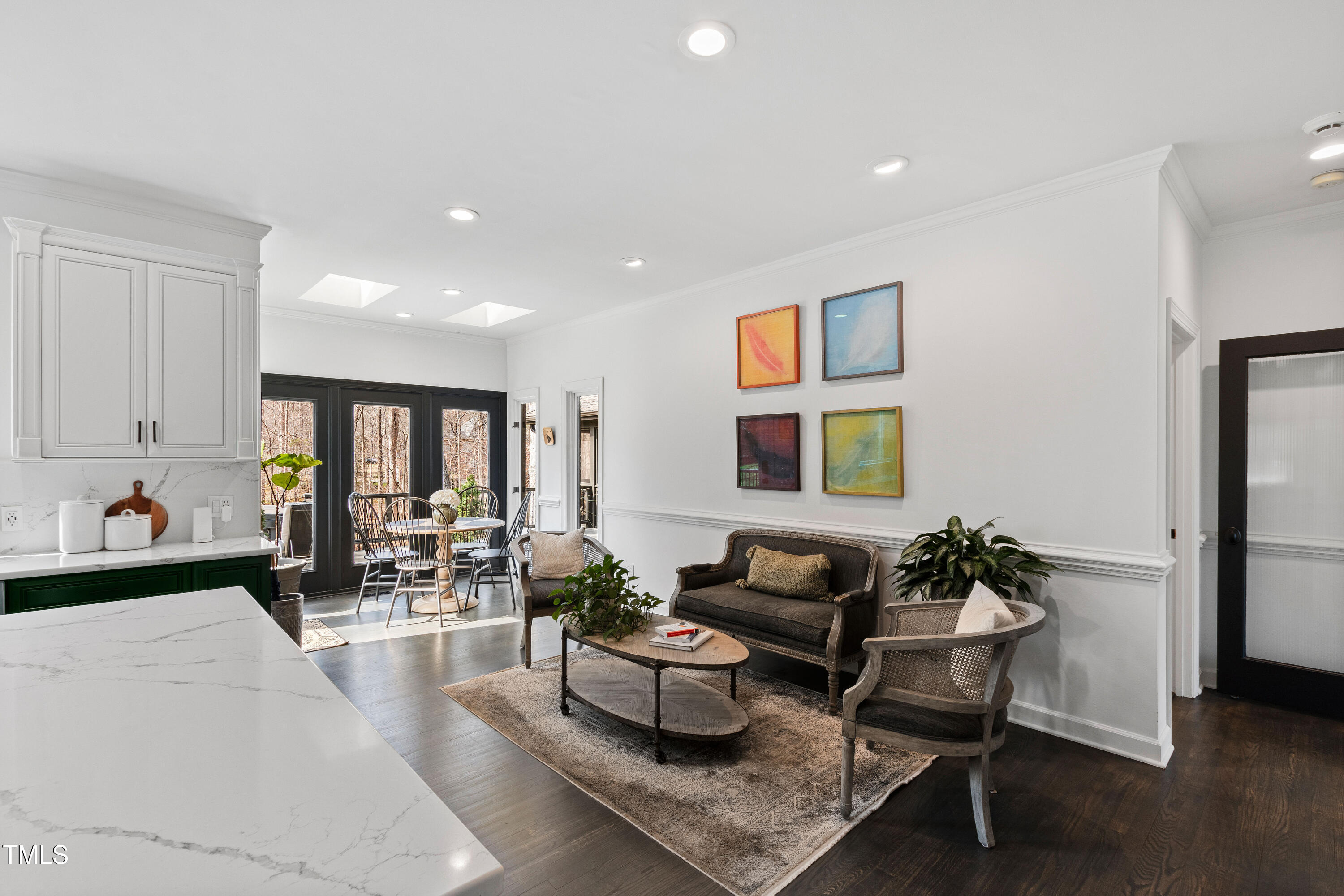 10805 The Olde Place