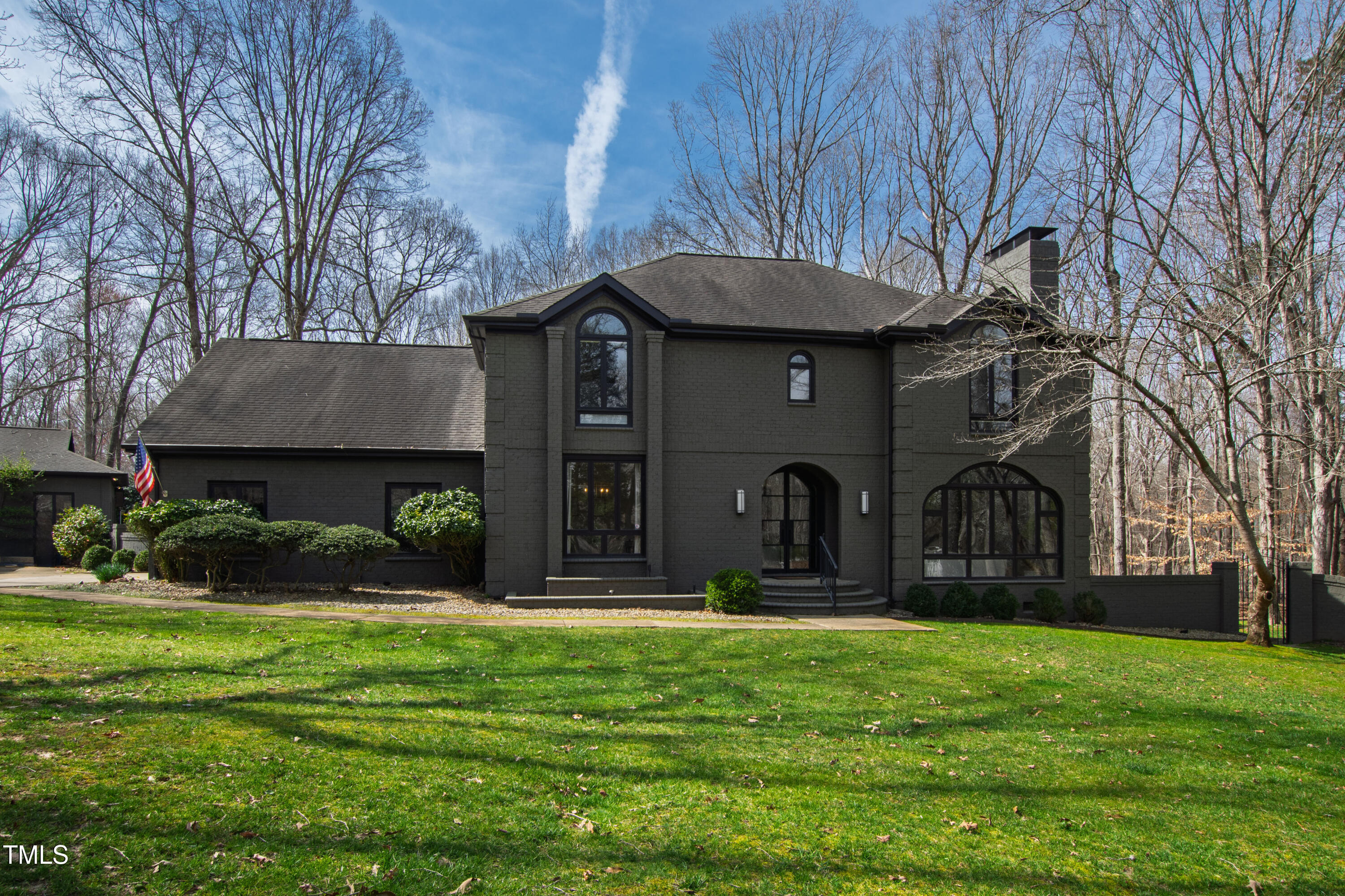 10805 The Olde Place