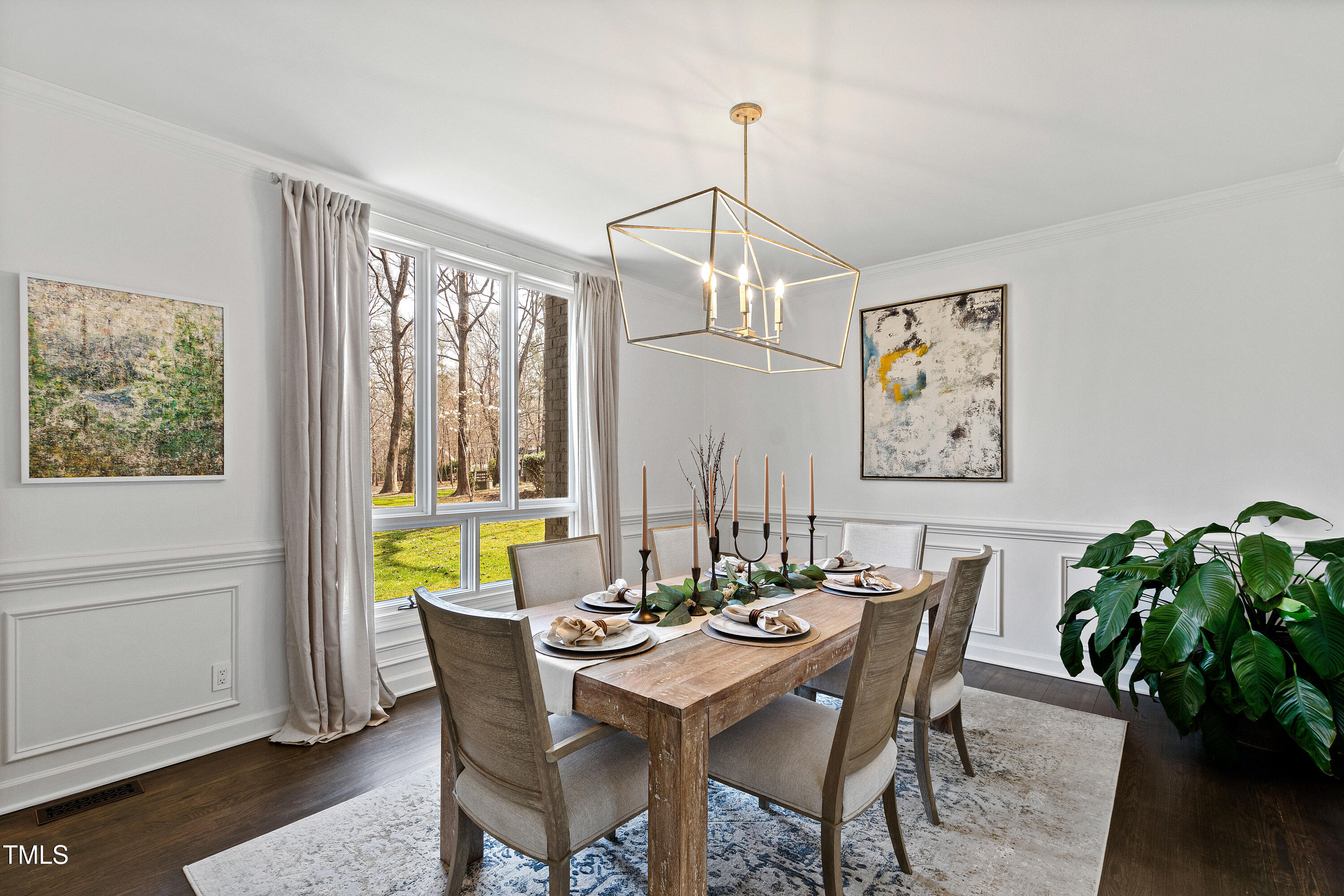 10805 The Olde Place