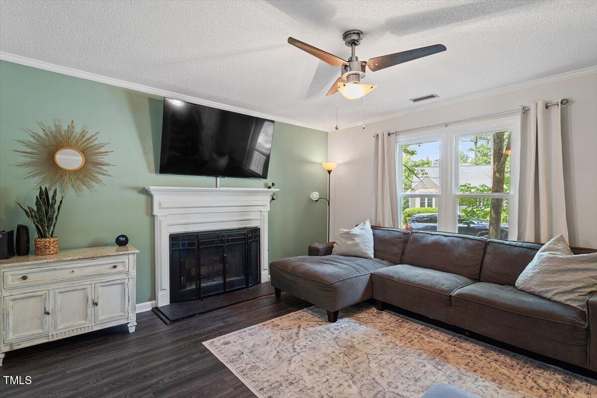 1 Old Towne Place