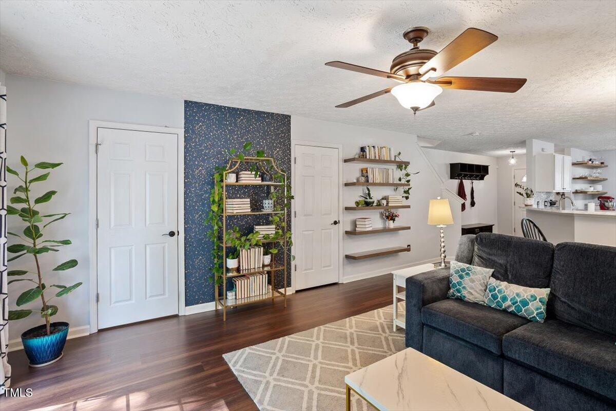 5226 Dilbagh Drive